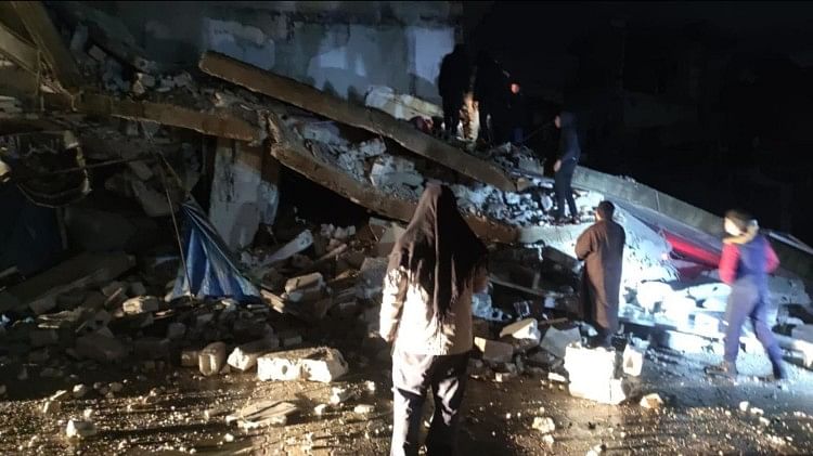 तुर्किए में 7.8 तीव्रता का भूकंप, सीरिया तक कांपी धरती; 100 से ज्यादा की मौत, कई इमारतों को नुकसान